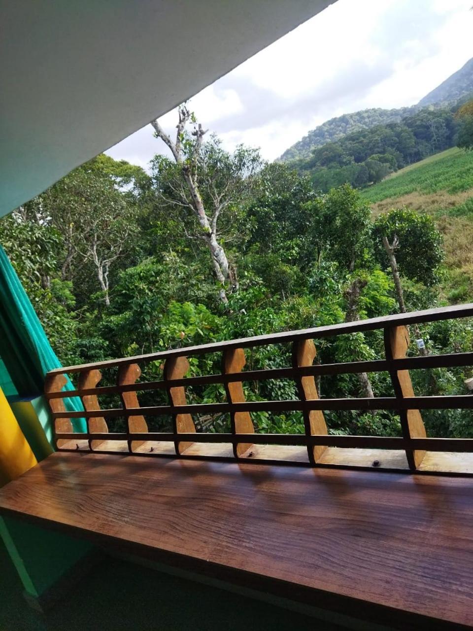 Hill Green Home Stay Thekkady Kültér fotó